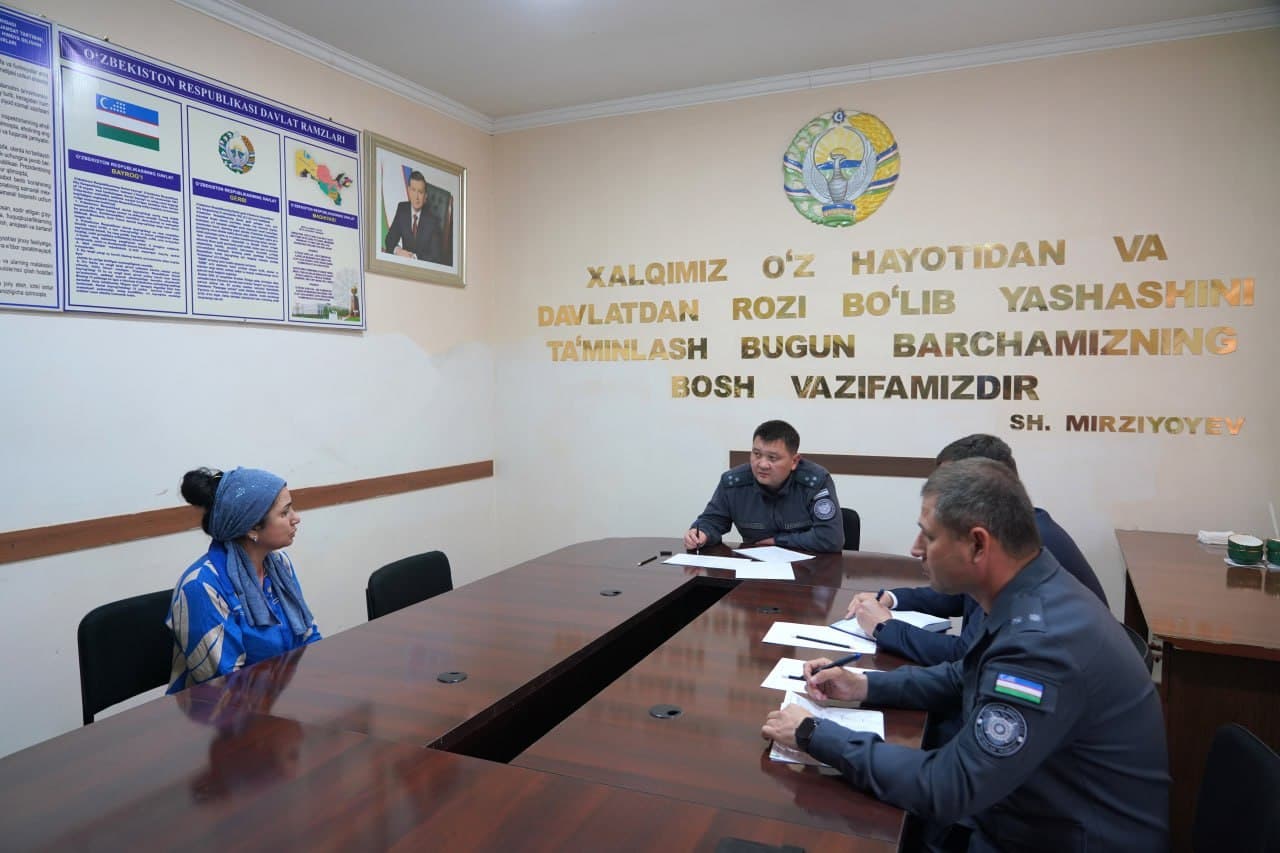 Гулистон шаҳар «Обод юрт» маҳалласида Сирдарё вилояти ИИБ бошлиғининг сайёр қабули ўтказилди