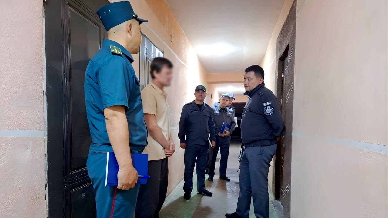 Руководством УВД Сырдарьинской области осуществлен практический визит, направленный на улучшение социально-духовной обстановки в махалле и профилактику преступности