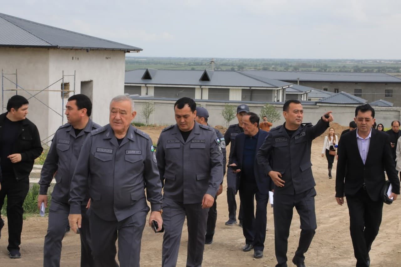 Пресс-тур в УВД Джизакской области: социальная защита, современные условия и пример преобразований в рамках проекта "Яшил макон"