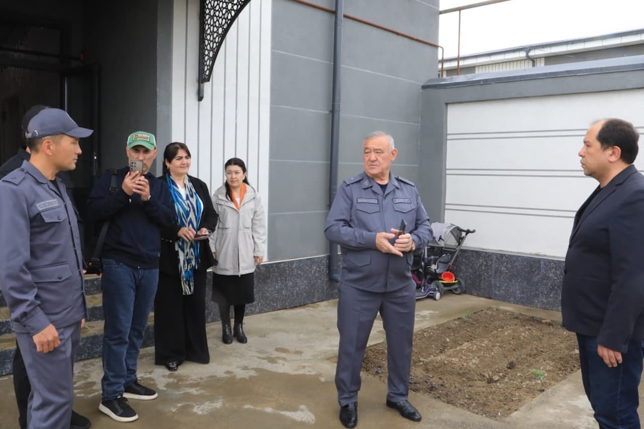 Пресс-тур в УВД Джизакской области: социальная защита, современные условия и пример преобразований в рамках проекта "Яшил макон"