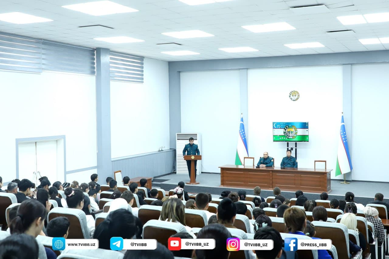 Тошкент вилояти Чирчиқ шаҳрида ўқувчи-талабалар ўртасида ҳуқуқбузарликларнинг олдини олишга қаратилган тарғибот кучайтирилмоқда
