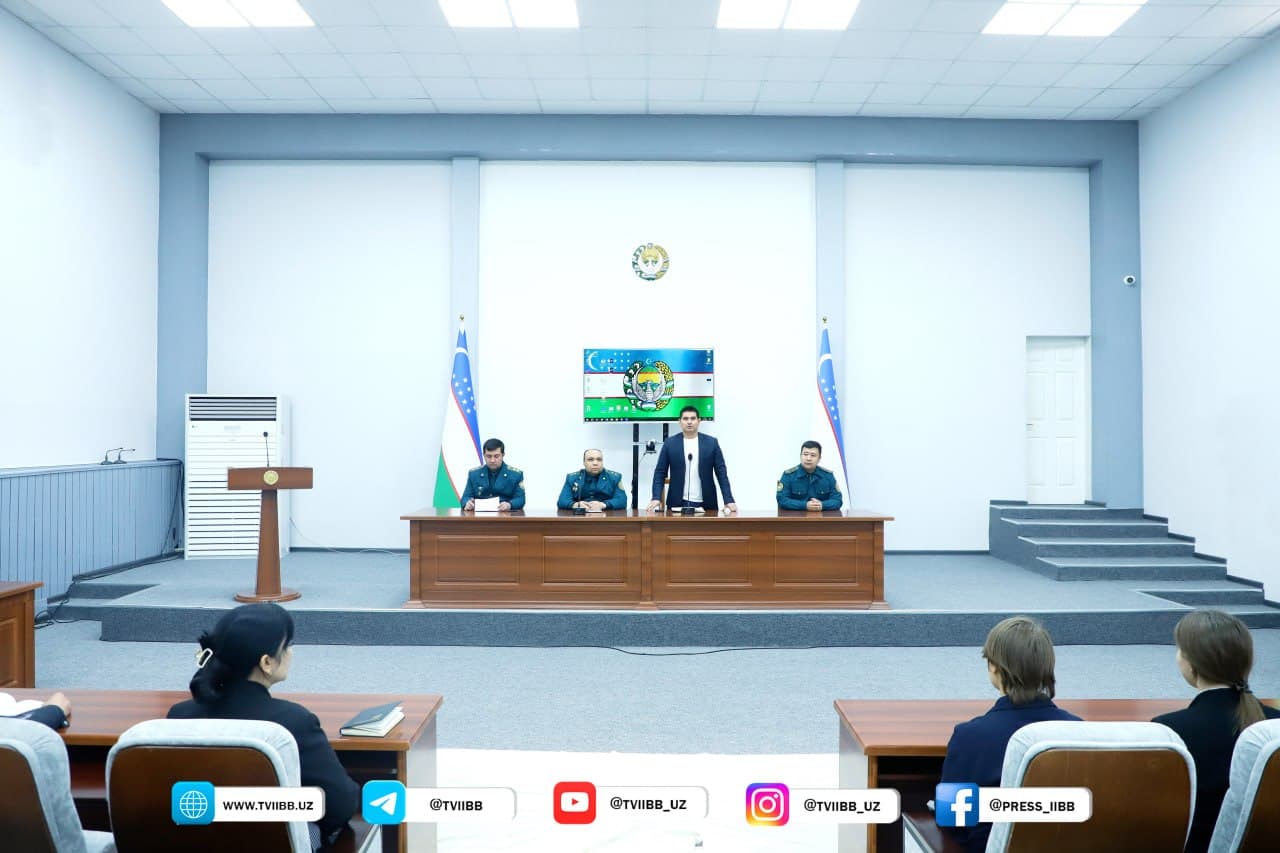 Тошкент вилояти Чирчиқ шаҳрида ўқувчи-талабалар ўртасида ҳуқуқбузарликларнинг олдини олишга қаратилган тарғибот кучайтирилмоқда