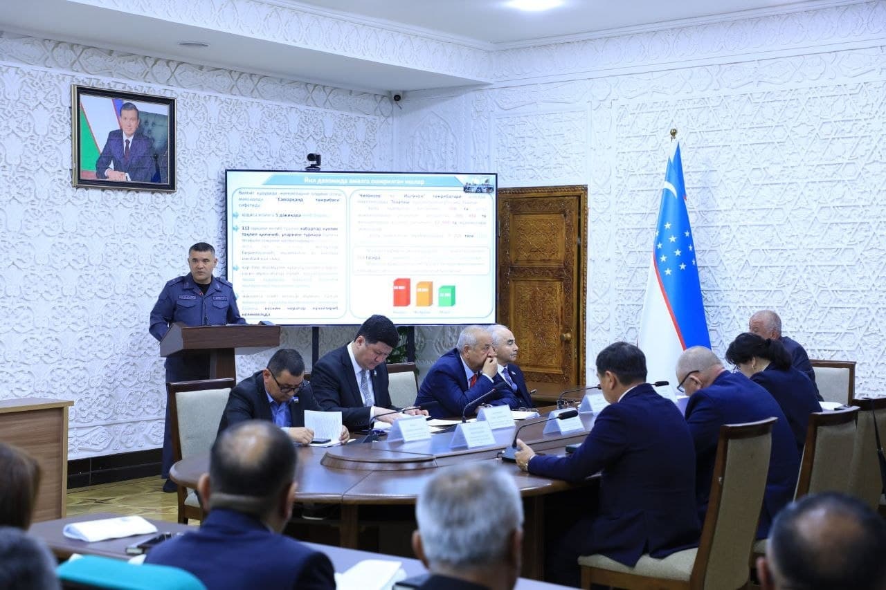 Xalq deputatlari Samarqand viloyat kengashining navbatdagi sessiyasida viloyat IIB boshligʻining hisoboti tinglandi