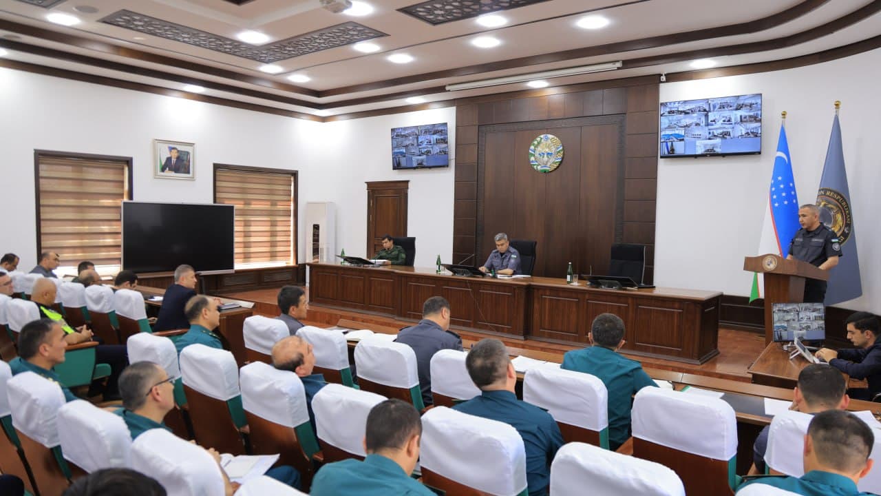 Buxoro viloyati IIBda IIV huzuridagi Tergov departamenti rahbariyati tomonidan “Surxondaryo tajribasi”ni joriy qilish boʻyicha oʻquv seminari tashkil etildi