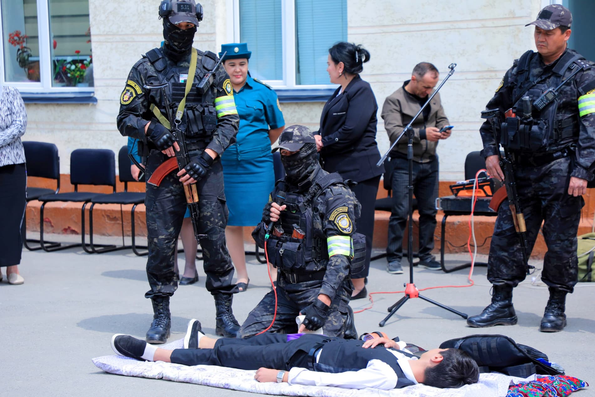 Андижон вилояти ИИБ ташаббуси билан таълим муассасалари хавфсизлигини таъминлашга қаратилган “Хавфсиз билим маскани” мавзусида кенг қамровли ўқув-семинари ташкил этилди