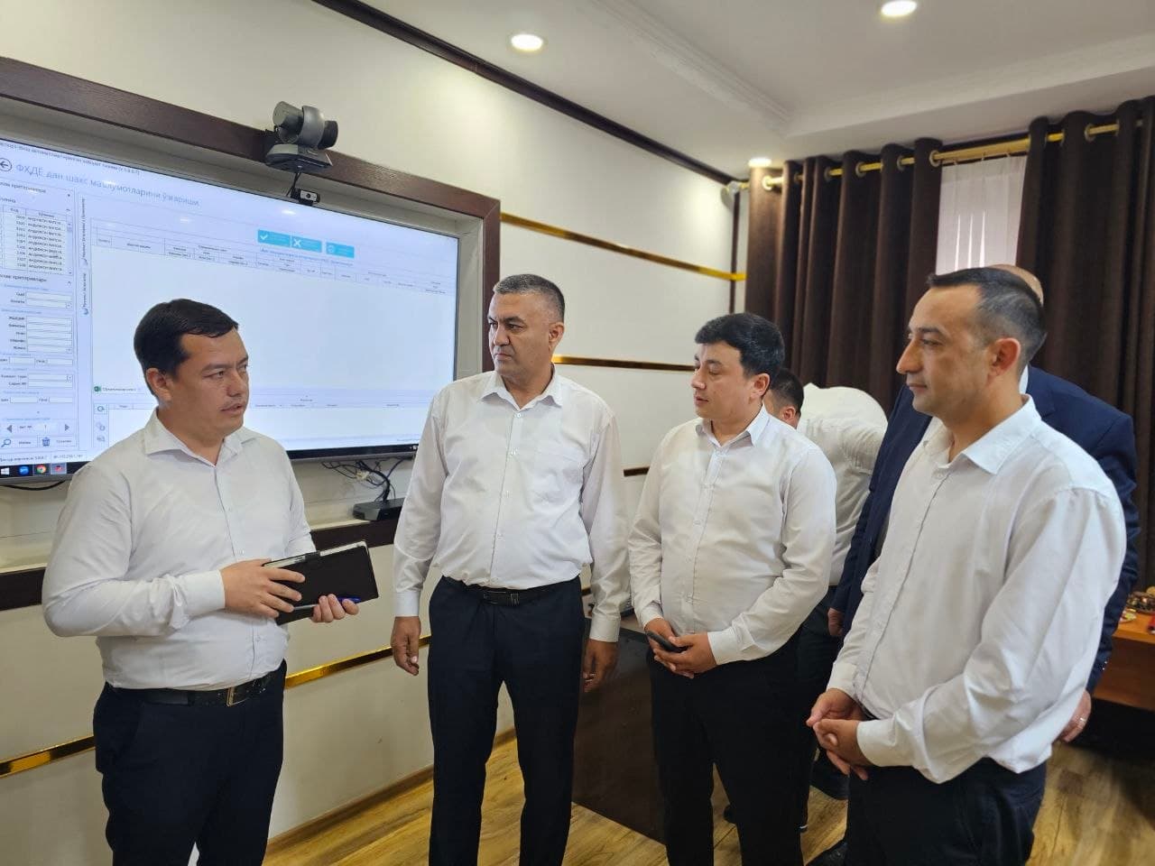IIV huzuridagi Migratsiya va personallashtirish departamenti tomonidan raqamlashtirish yoʻnalishidagi islohotlar va axborot tizimlarini takomillashtirishga bagʻishlangan oʻquv-seminar tashkil etildi