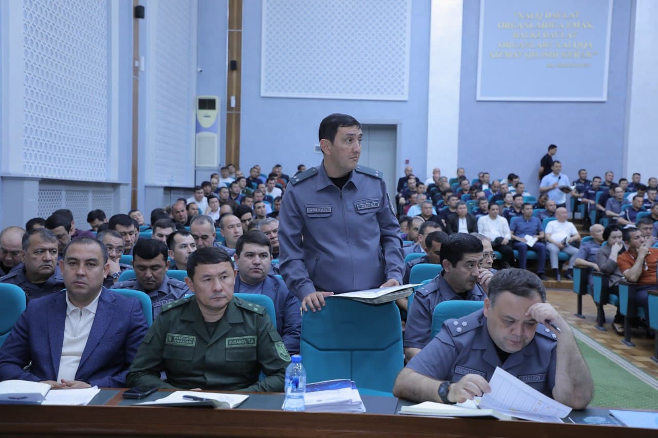 Давлат раҳбари топшириқлари ижроси: Чилонзор туманида танқидий таҳлил, рақамли бошқарув ва жамоат хавфсизлигини кучайтириш бўйича аниқ вазифалар белгилаб олинди