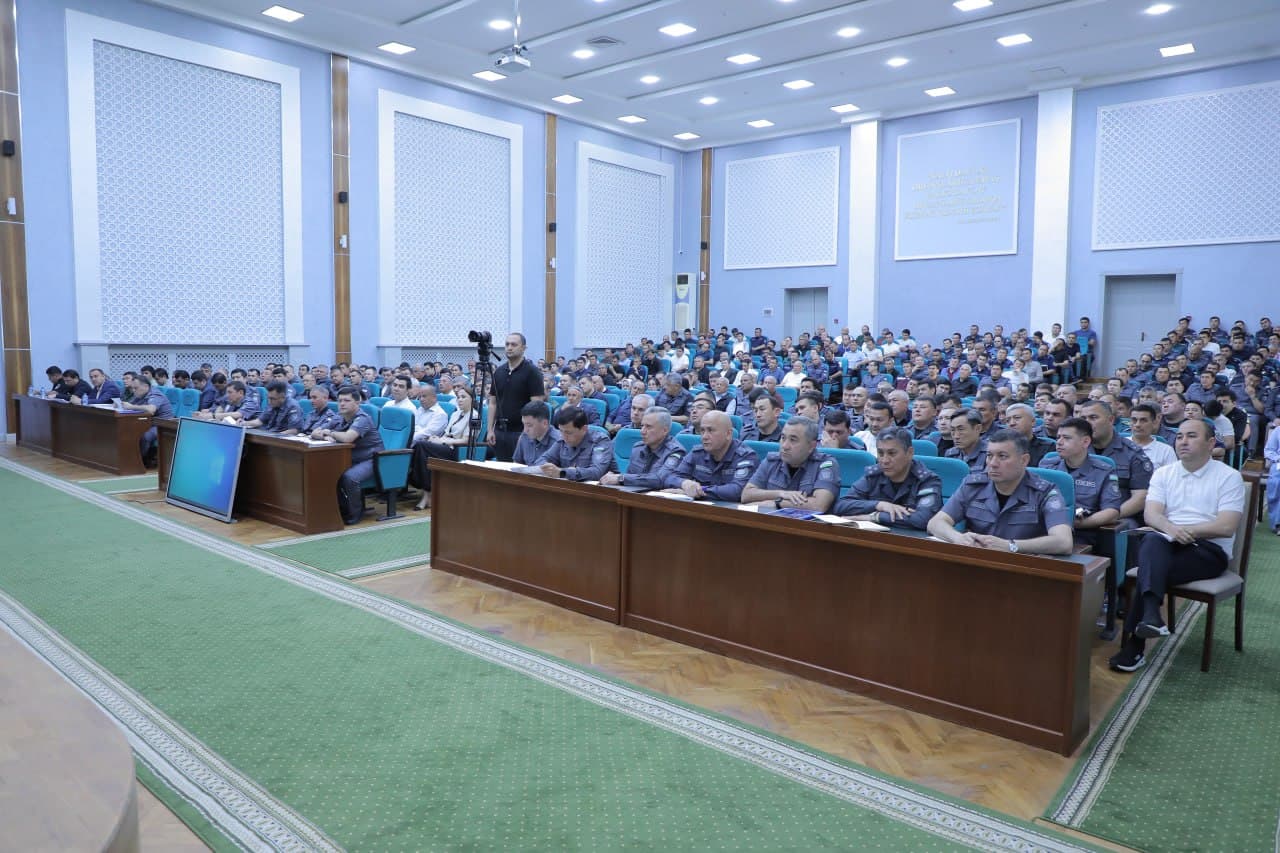 Давлат раҳбари топшириқлари ижроси: Чилонзор туманида танқидий таҳлил, рақамли бошқарув ва жамоат хавфсизлигини кучайтириш бўйича аниқ вазифалар белгилаб олинди