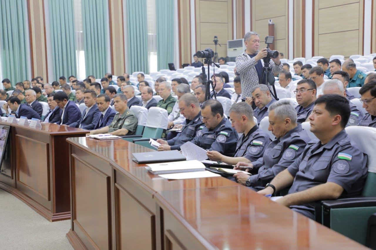 Республика маҳаллаларида хавфсиз муҳитни яратиш ва ҳуқуқбузарликларнинг барвақт олдини олиш бўйича Республика идоралараро мувофиқлаштириш Кенгашининг навбатдаги кенгайтирилган йиғилиши ўтказилди