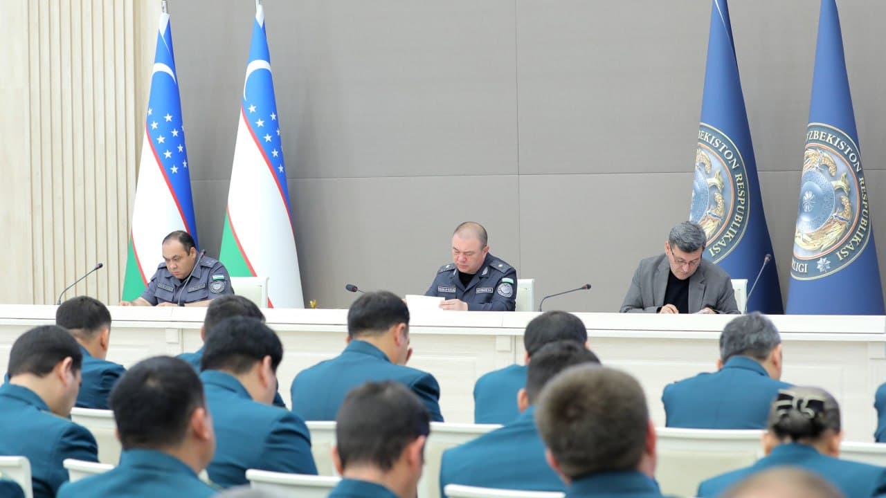 Тошкент вилояти ИИББда жиноятчиликка қарши кураш ва жамоат хавфсизлигини таъминлаш бўйича ўтган 3 ой натижалари муҳокама қилинди