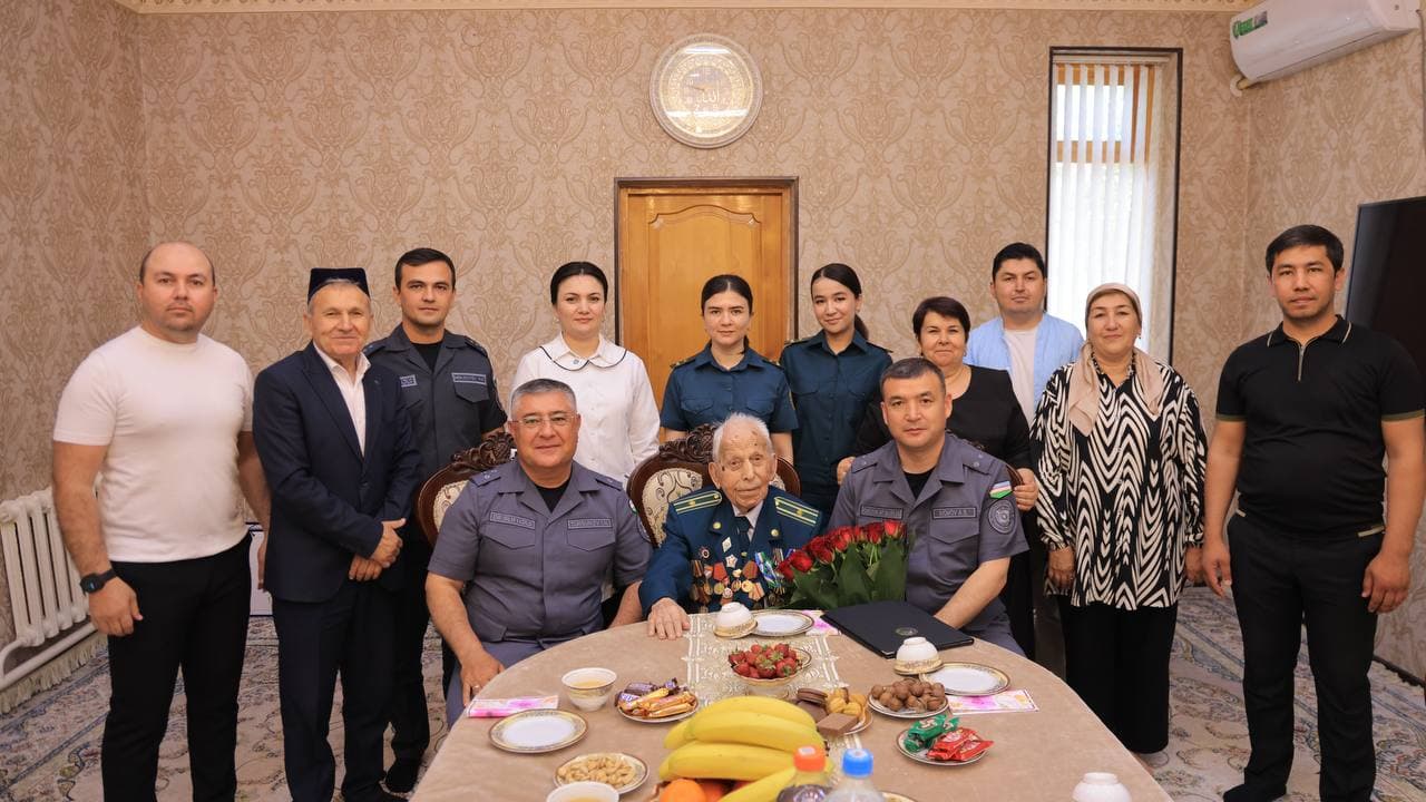 9-may – Xotira va qadrlash kuni arafasida: Buxorolik II Jahon urushi qatnashchisi ichki ishlar organlarining faxriysi isteʼfodagi mayor Ahmed Muhsinov 103 yoshni qarshiladi