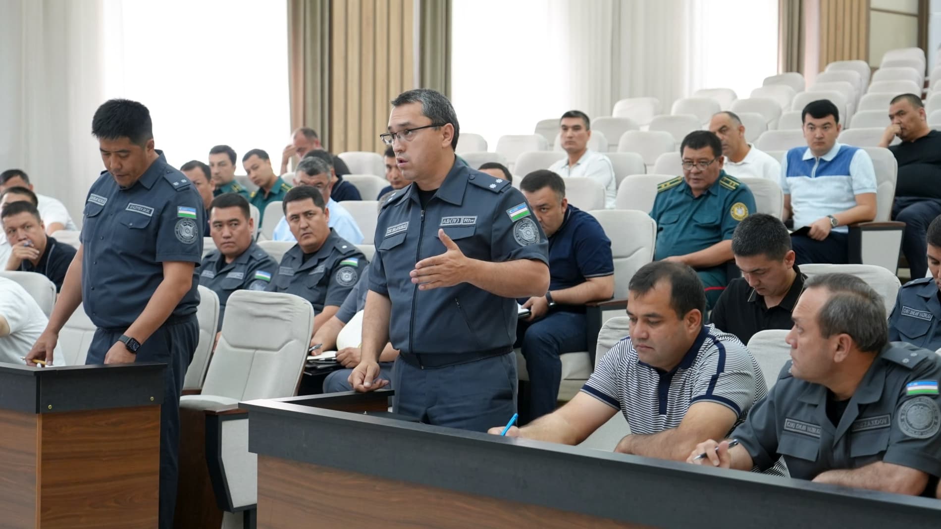 Andijon viloyati IIBda Ichki ishlar vazirligining navbatdagi Hayʼat yigʻilishida belgilangan vazifalar ijrosi hamda jinoyatchilikka qarshi kurashish natijalari tanqidiy muhokama qilindi