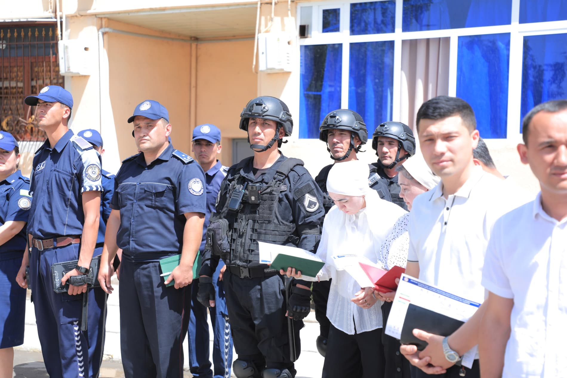 Andijon viloyati IIB rahbariyati tomonidan Paxtaobod tumanida “qizil” toifadagi mahallani “yashil” hududga aylantirish borasidagi ishlar oʻrganildi