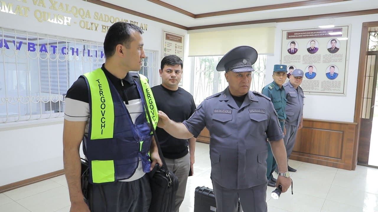 ИИВ раҳбарияти томонидан Урганч шаҳридаги «Истиқлол» ва «Навбаҳор» маҳаллалари «еттилиги« ҳамда Урганч шаҳар ИИБ ходимларининг кундалик иш фаолиятлари ўрганилди