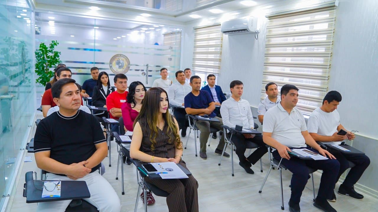 Qashqadaryo viloyati IIBda “Raqamli zamonda kiberxavfsizlikni taʼminlash: zamonaviy kibertahdidlar va ularga qarshi choralar” mavzusida amaliy uchrashuv tashkil etildi