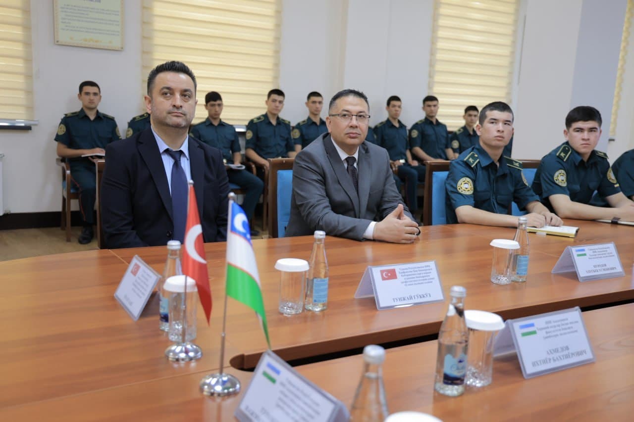 IIV Akademiyasida kibermakondagi xavf-xatarlarga qarshi samarali kurashishga qaratilgan oʻquv kursi tashkil qilindi
