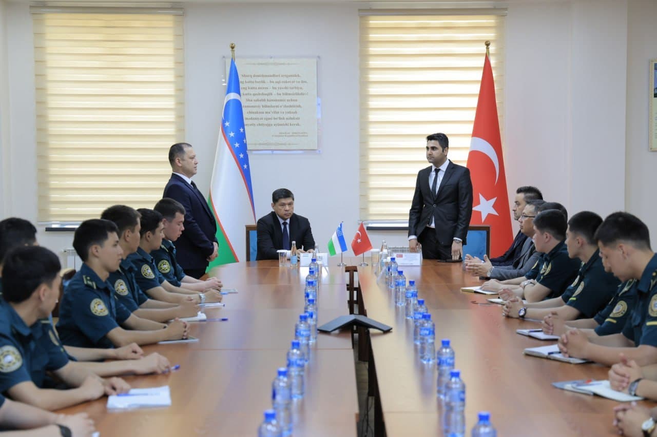 IIV Akademiyasida kibermakondagi xavf-xatarlarga qarshi samarali kurashishga qaratilgan oʻquv kursi tashkil qilindi