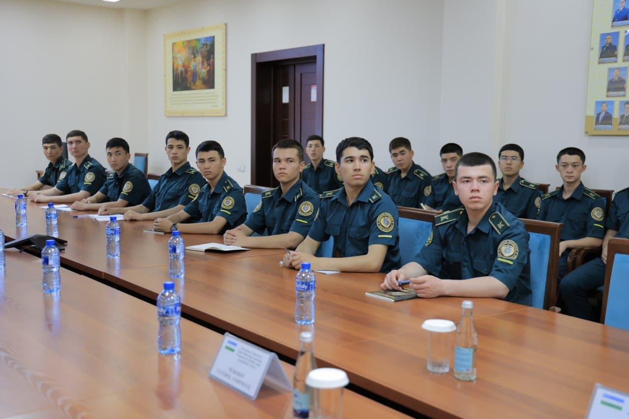 IIV Akademiyasida kibermakondagi xavf-xatarlarga qarshi samarali kurashishga qaratilgan oʻquv kursi tashkil qilindi