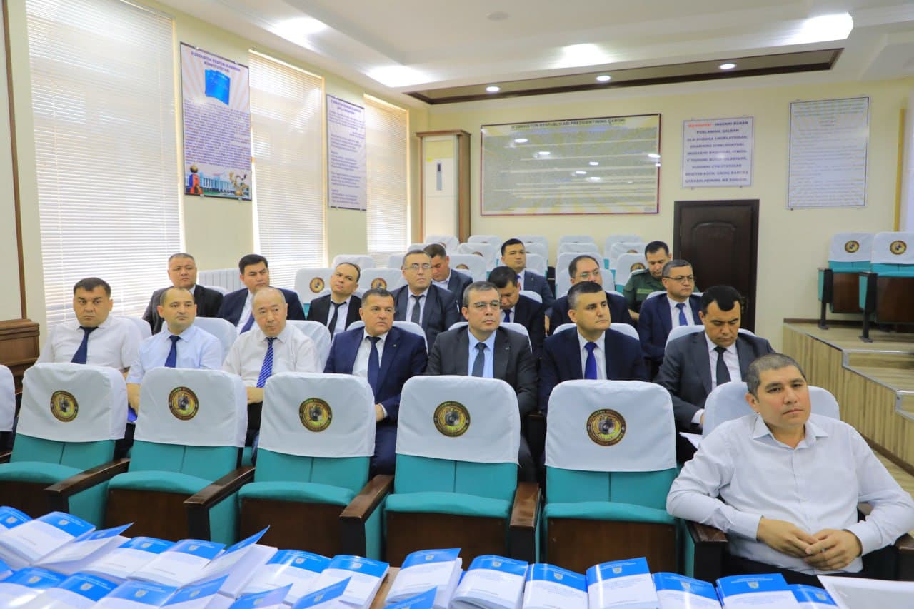Navoiy viloyatida ichki ishlar hamda prokuratura organlari tizimida faoliyat yuritayotgan tergov xodimlari ishtirokida oʻquv-amaliy seminar tashkil etildi