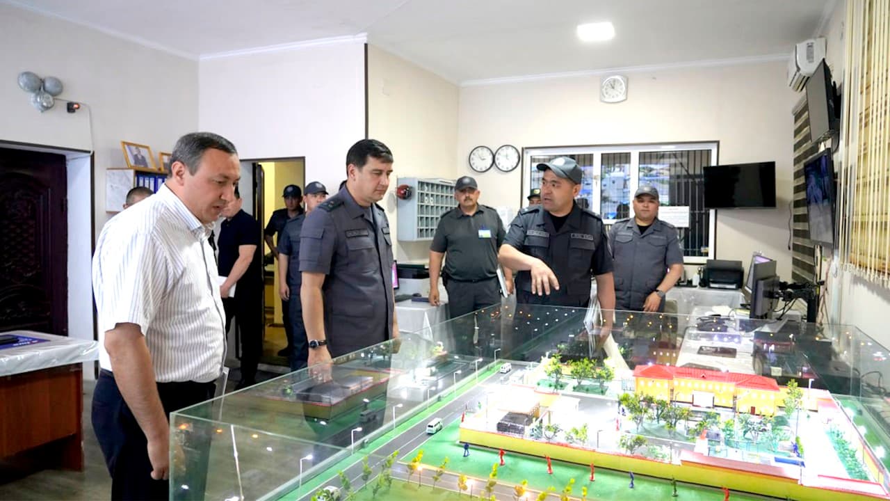 Navoiy viloyatining Tomdi, Uchquduq tumanlari va Zarafshon shahrida ichki ishlar organlari faoliyati oʻrganildi