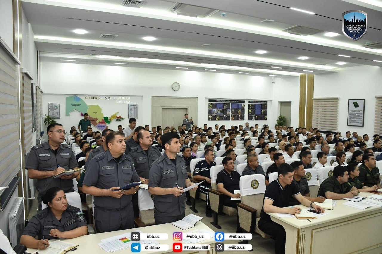 Toshkent shahar Yangihayot tumanida amalga oshirilayotgan ishlar muhokama qilindi