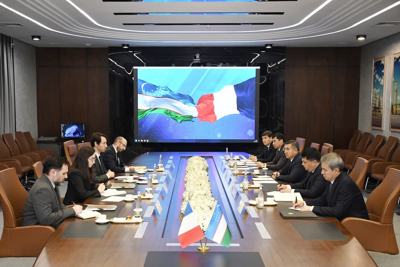 Joriy yilning 21-may kuni Ichki ishlar vaziri general-leytenant Aziz Tashpulatov hamda Fransiyaning Oʻzbekistondagi Favqulodda va muxtor elchisi janob Valid Fuk oʻrtasida rasmiy uchrashuvi boʻlib oʻtdi