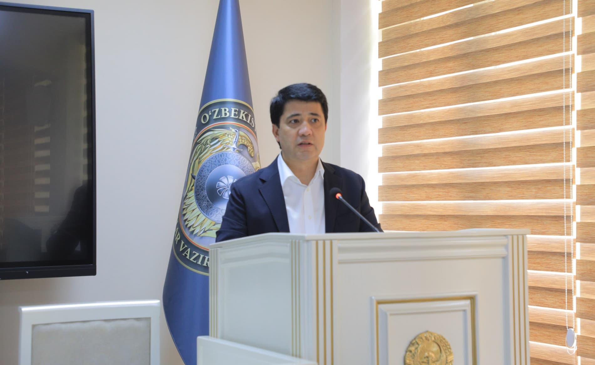 Ichki ishlar vazirligi Akademiyasi magistratura tinglovchilari uchun tergov sifatini oshirish va raqamlashtirishga bagʻishlangan ochiq muloqot oʻtkazildi