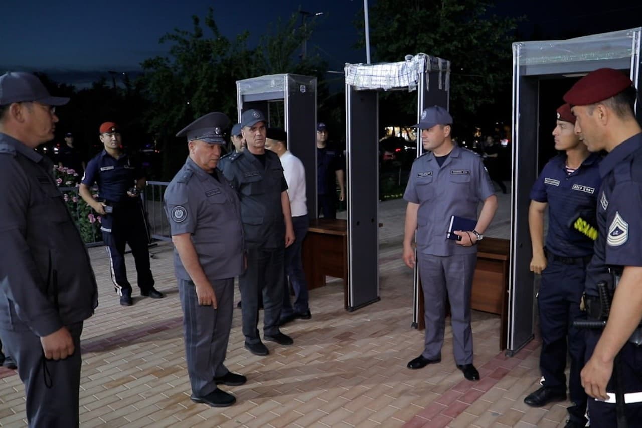 IIV rahbariyati tomondan Xorazm viloyatida “Qurbon hayiti” bayrami tadbirlarini yuqori saviyada tashkil etish, fuqarolar xavfsizligini taʼminlash hamda jamoat tartibini saqlash borasida amalga oshirilayotgan ishlar manzilli oʻrganildi