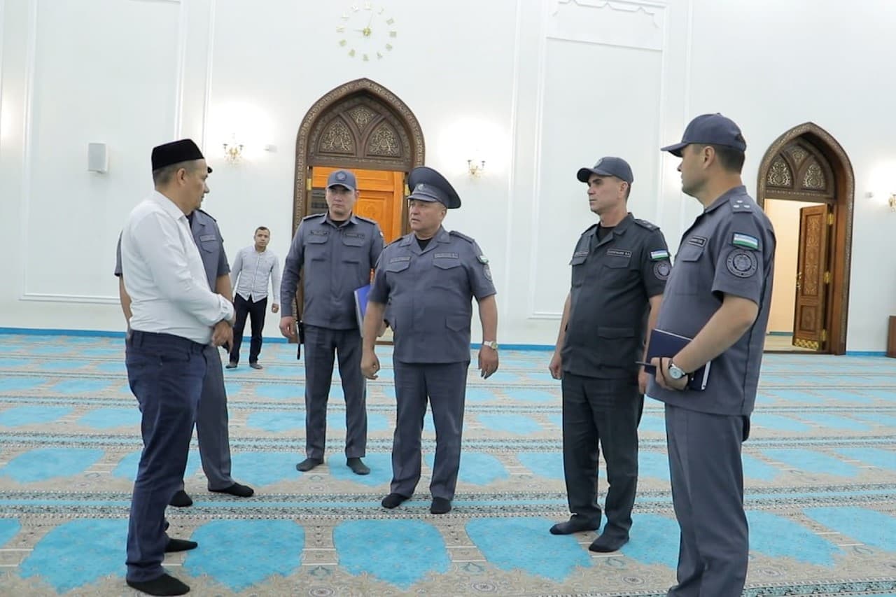 IIV rahbariyati tomondan Xorazm viloyatida “Qurbon hayiti” bayrami tadbirlarini yuqori saviyada tashkil etish, fuqarolar xavfsizligini taʼminlash hamda jamoat tartibini saqlash borasida amalga oshirilayotgan ishlar manzilli oʻrganildi