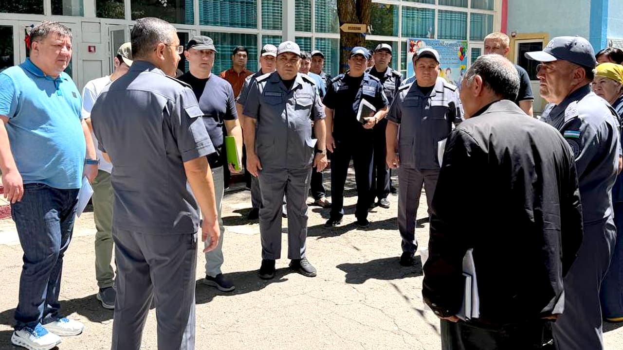Министр внутренних дел ознакомился с ходом работ по обеспечению безопасности в туристический сезон и в детских лагерях в Ташкентской области