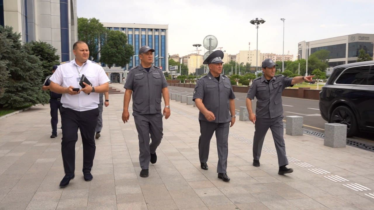 IIV rahbariyati tomonidan bolalarni kutib olishdan oromgohgacha boʻlgan xavfsizlik choralari oʻrganilib, masʼullarga tegishli topshiriqlar berildi