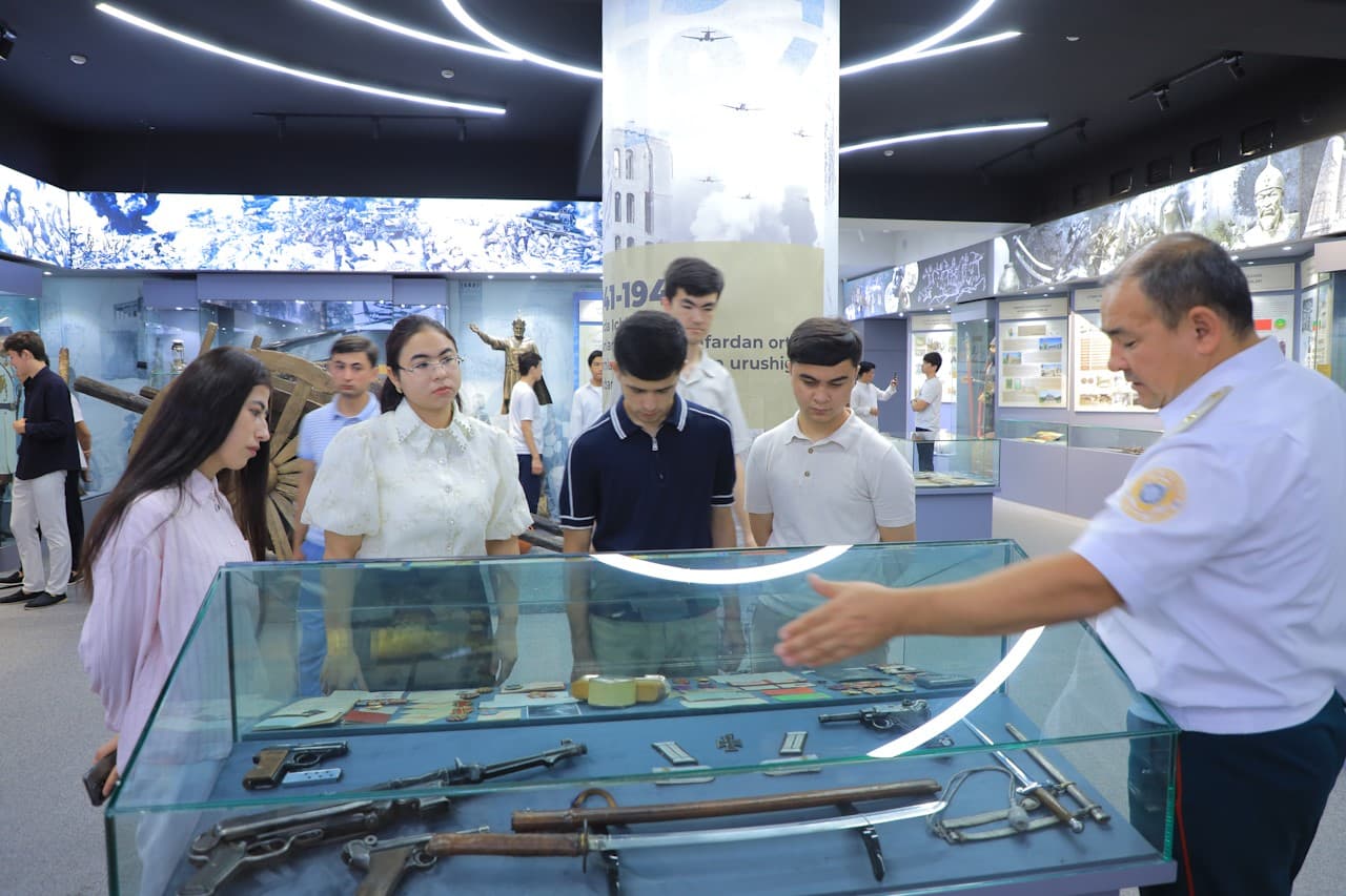 Boʻlajak huquqshunoslar ichki ishlar organlarining boy tarixiy merosi bilan tanishdi