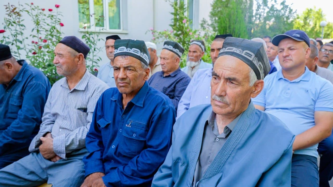 Qashqadaryo viloyati IIB rahbariyati ishtirokida tanqidiy muhokama yigʻilishi oʻtkazildi