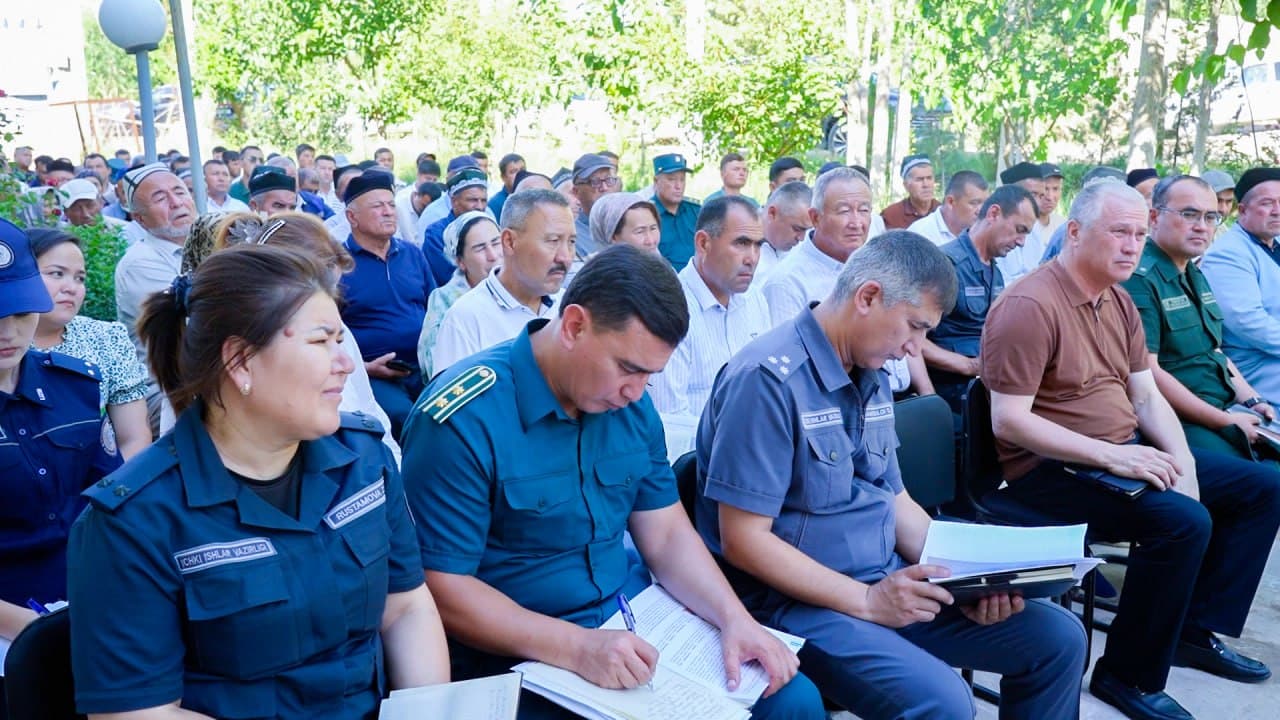 Qashqadaryo viloyati IIB rahbariyati ishtirokida tanqidiy muhokama yigʻilishi oʻtkazildi