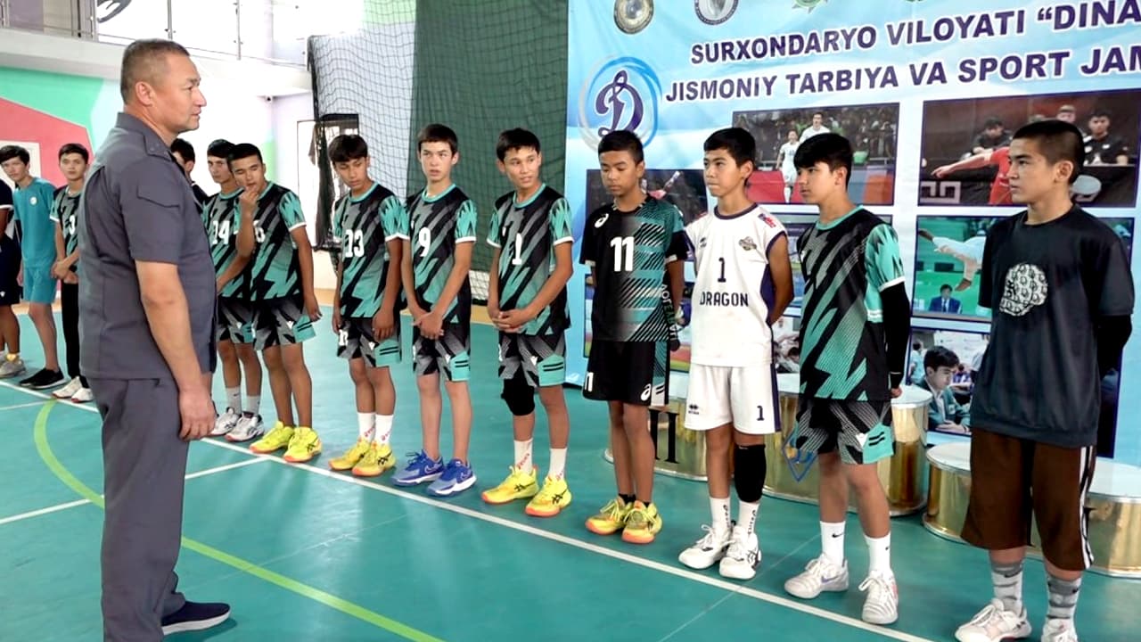Surxondaryo viloyatida voleybol sport turi boʻyicha kichik oʻsmirlar va qizlar oʻrtasida oʻtkaziladigan “Prezident Olimpiadasi” musobaqalariga tayyorgarlik ishlari yuqori saviyada tashkil etilmoqda