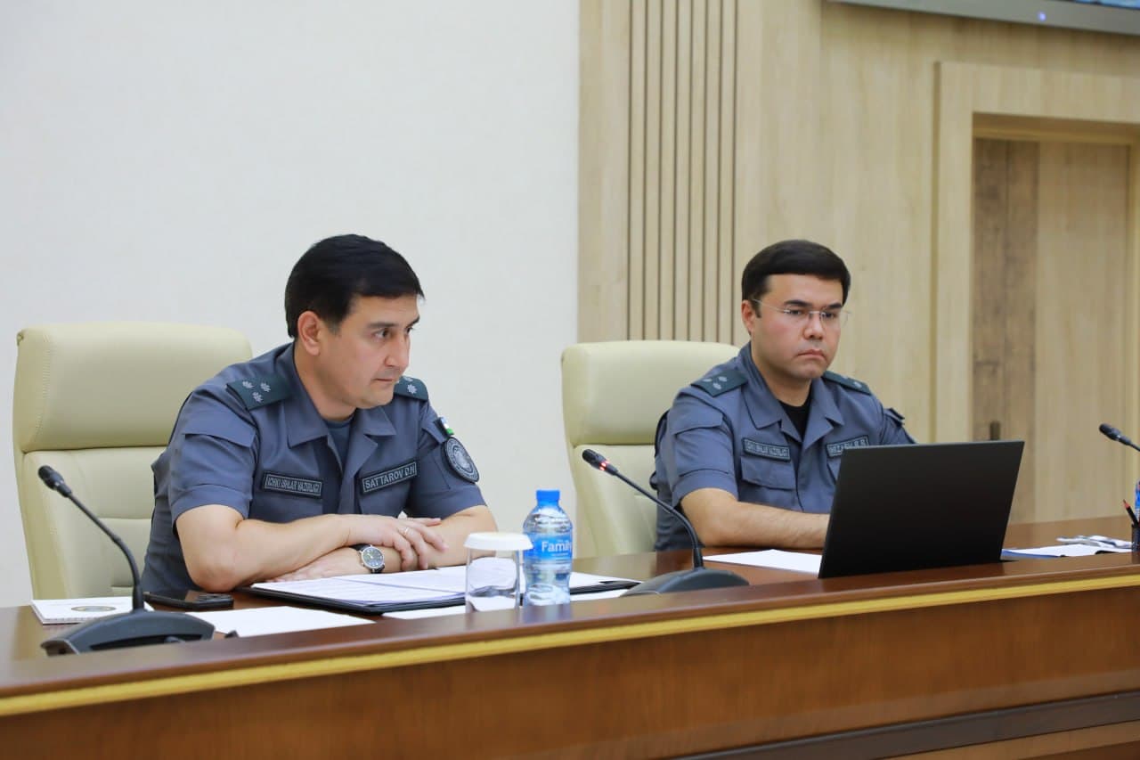 Six-Month Performance in Human Resources was reviewed