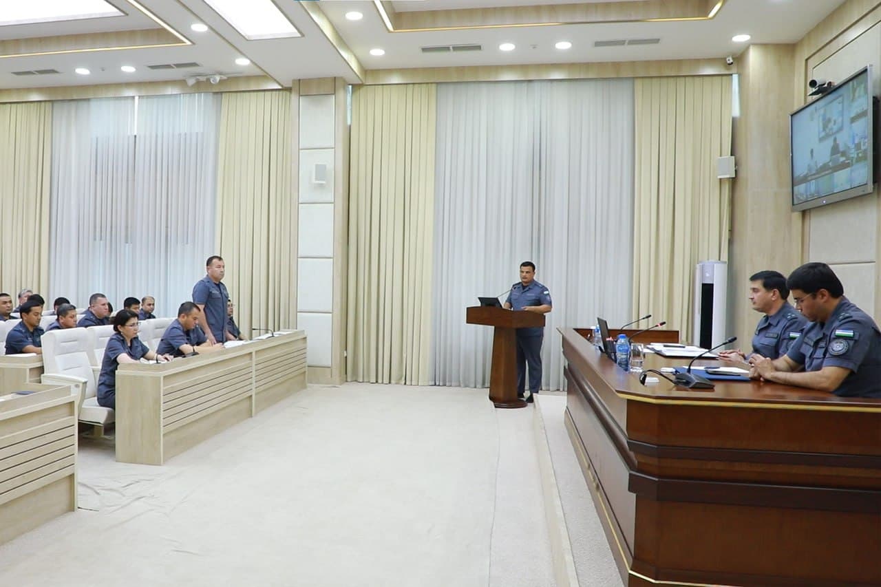Six-Month Performance in Human Resources was reviewed