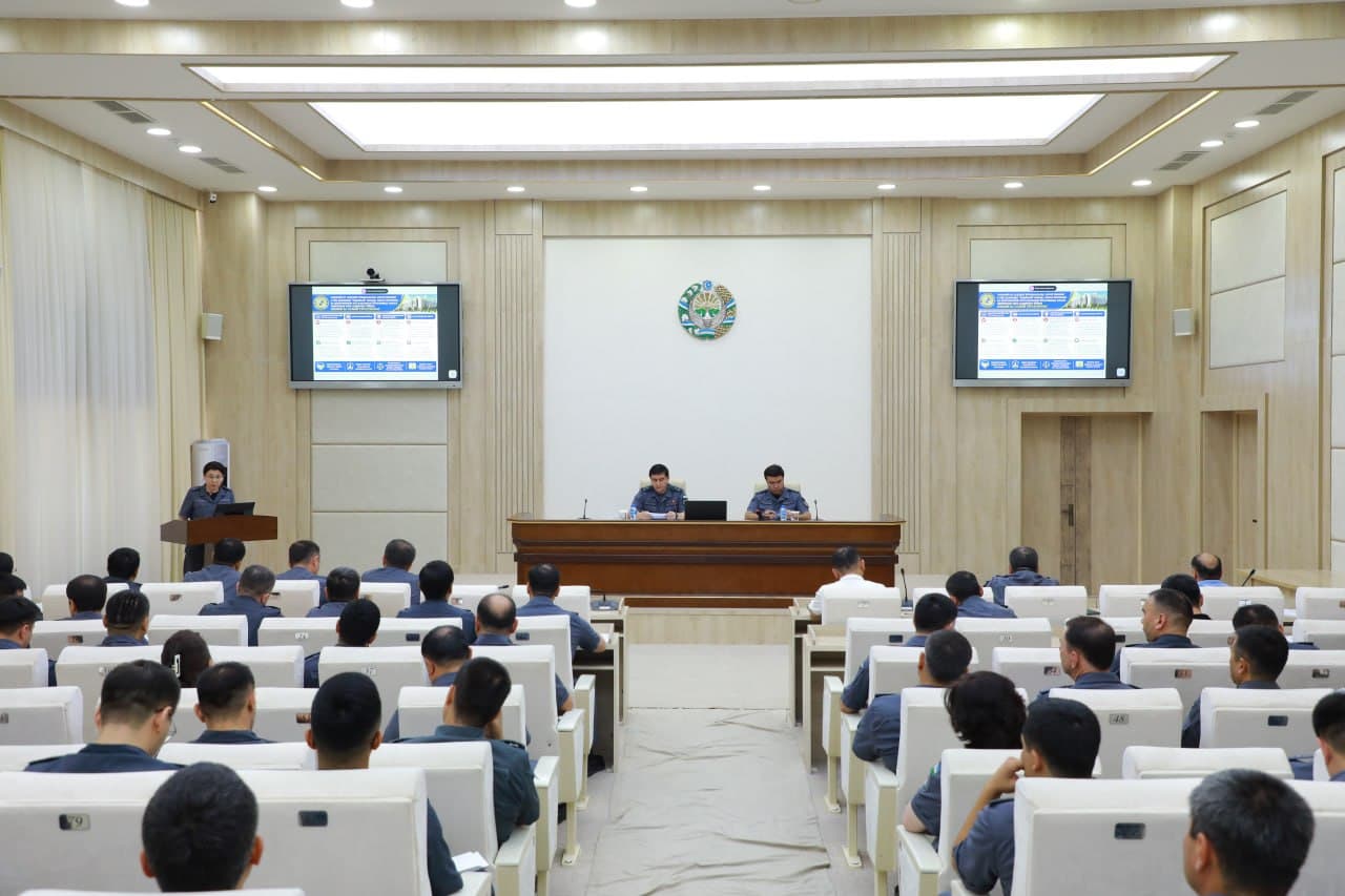 Six-Month Performance in Human Resources was reviewed