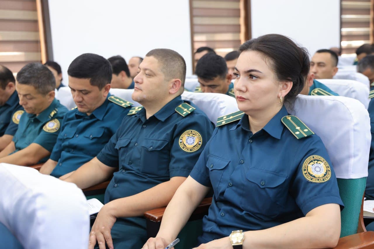 Ichki ishlar vazirining birinchi oʻrinbosari boshchiligida Buxoro viloyati IIBda joriy yilning 6 oylik yakunlariga bagʻishlangan muhokama yigʻilishi oʻtkazildi
