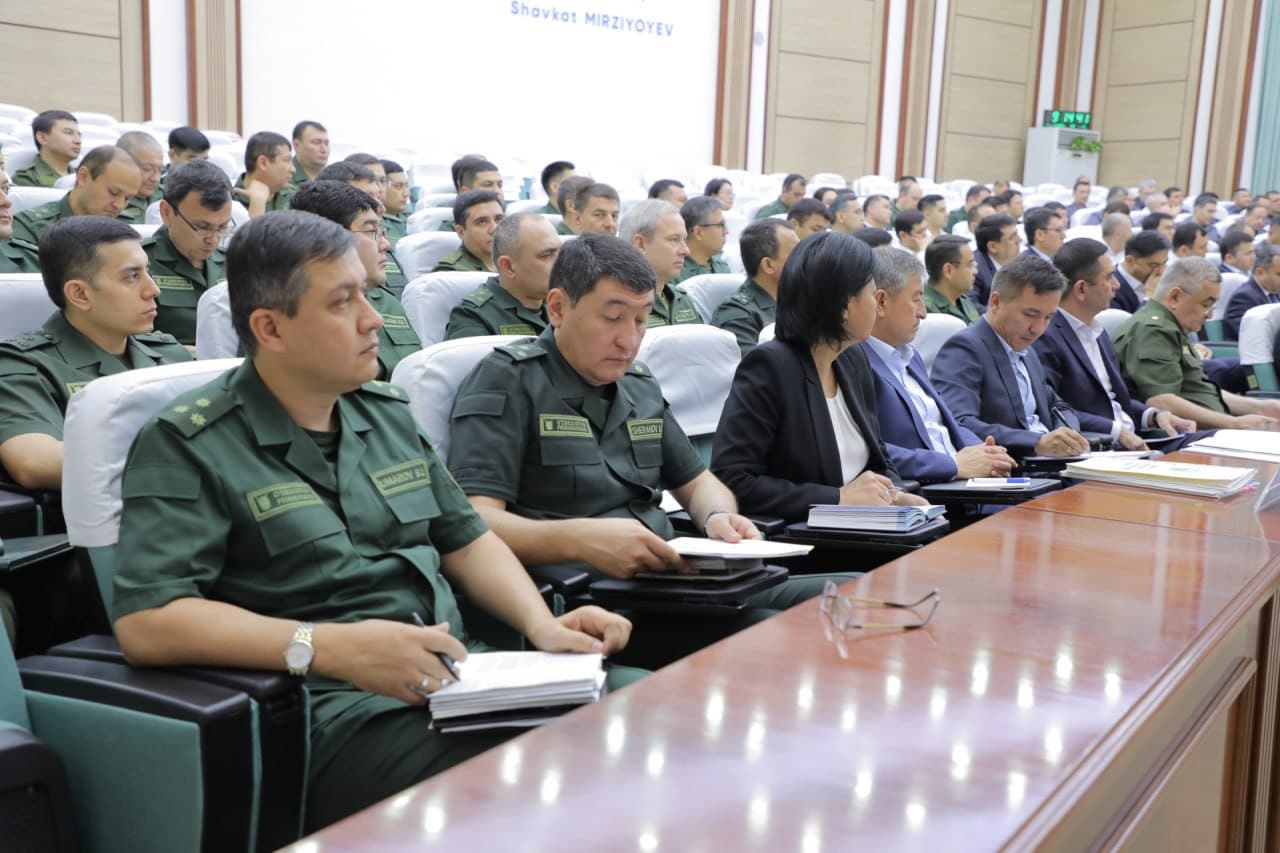 Республика маҳаллаларида хавфсиз муҳитни яратиш ва ҳуқуқбузарликларнинг барвақт олдини олиш бўйича навбатдаги Республика идоралараро кенгайтирилган йиғилиши ўтказилди