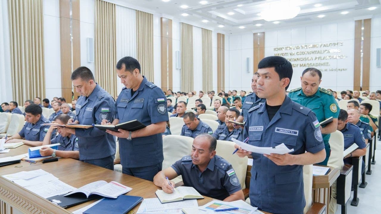 IIV rahbariyati tomonidan Qashqadaryo viloyati ichki ishlar organlari faoliyati sarhisob qilindi