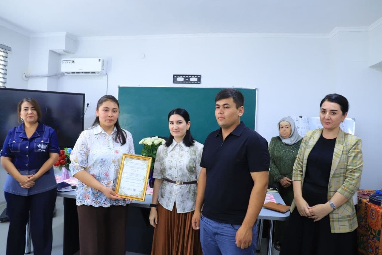 “Oila maskani”da nikohlanuvchilar, tadbirkorlar va xotin-qizlar bilan uchrashuv oʻtkazildi