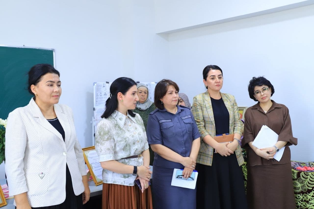 “Oila maskani”da nikohlanuvchilar, tadbirkorlar va xotin-qizlar bilan uchrashuv oʻtkazildi