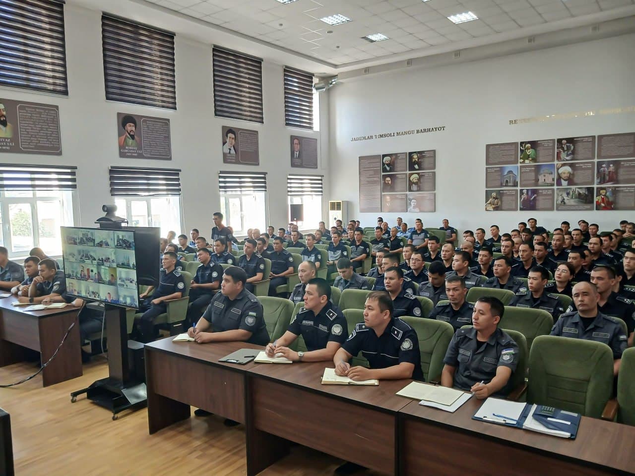 В Службе охраны МВД Республики Каракалпакстан проведено совещание по вопросам борьбы с киберпреступностью