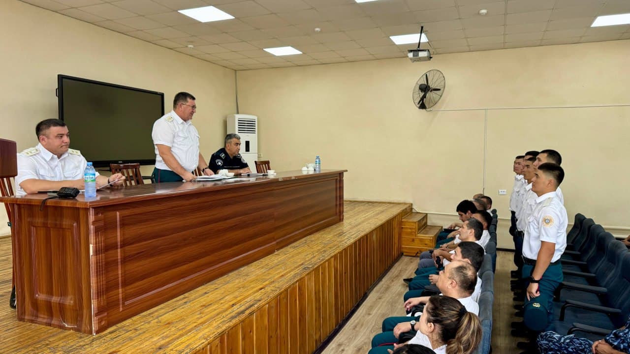 Bitiruvchilarning yakuniy davlat attestatsiyasi oʻtkazilmoqda