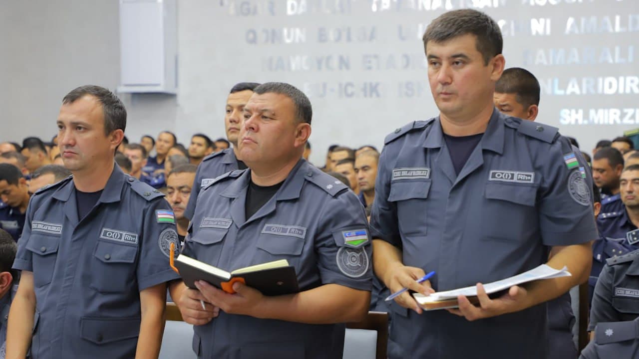 Сирдарёда профилактика инспекторлари фаолияти таҳлил қилиниб, устувор вазифалар белгиланди