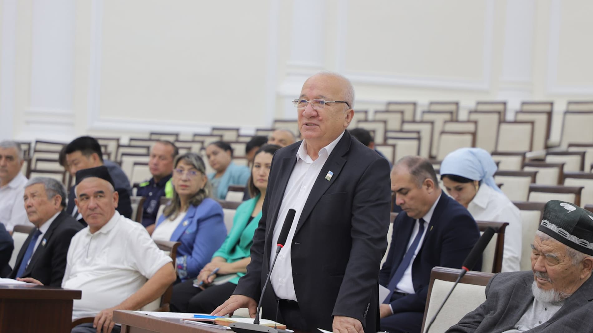 Sirdaryo viloyati hokimligida yettinchi chaqiriq xalq deputatlari Sirdaryo viloyati Kengashining 43-sessiyasi boʻlib oʻtdi