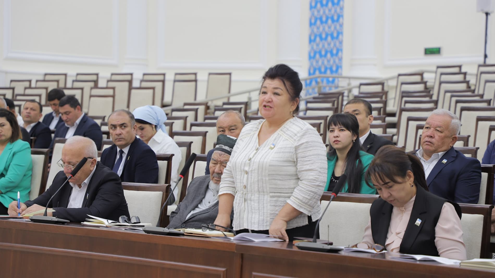 Sirdaryo viloyati hokimligida yettinchi chaqiriq xalq deputatlari Sirdaryo viloyati Kengashining 43-sessiyasi boʻlib oʻtdi