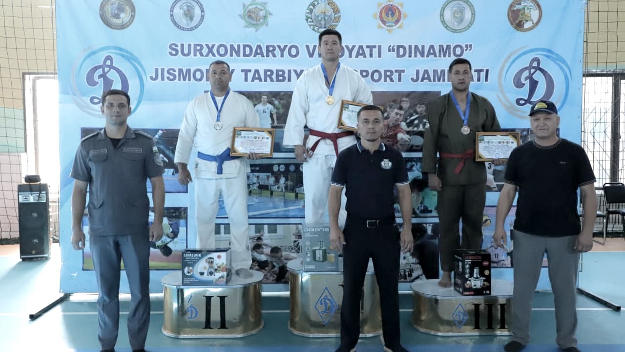 Сурхондарё вилояти ҳуқуқни муҳофаза қилувчи органлар ходимлари ва ҳарбий хизматчилар ўртасида спортнинг «Қўл жанги» тури бўйича мусобақа ўтказилди