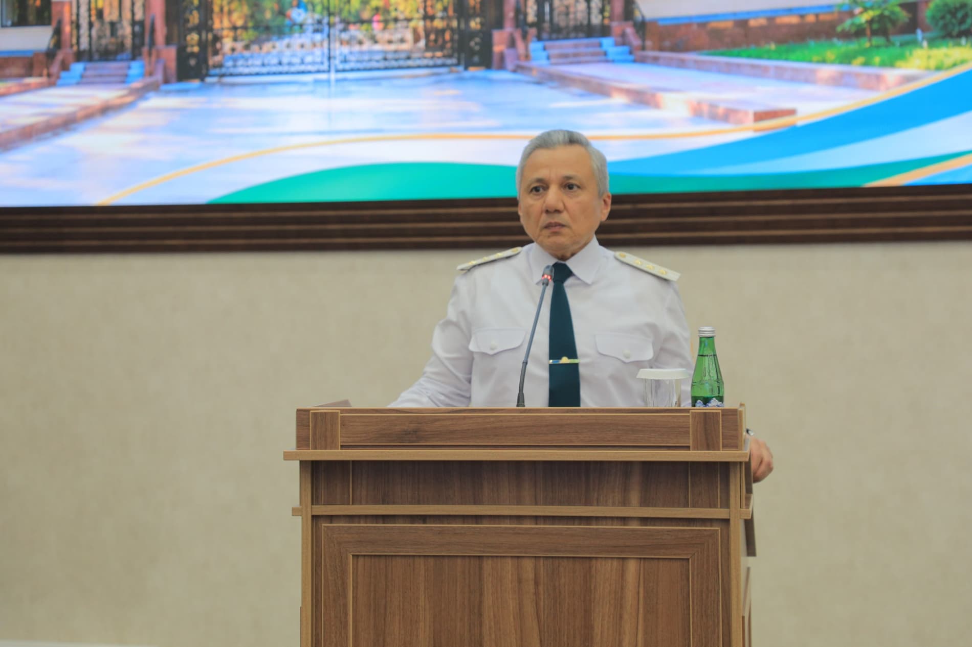 Ўқитувчи ва мураббийлар куни муносабати билан Ички ишлар вазирлиги Академиясида байрам тадбири ташкил қилинди